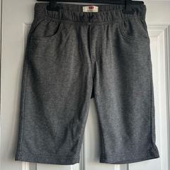 Boys Levi's shorts - age 12-13