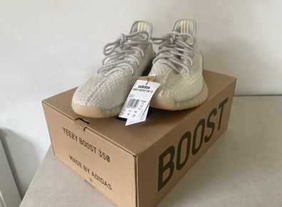 yeezy boost 350 v2 light