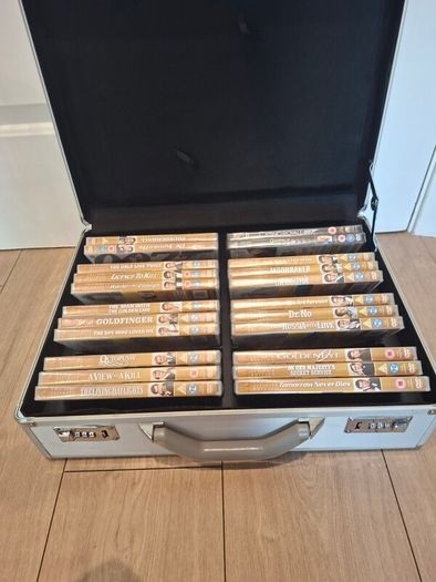 James Bond Ultimate Collectors Briefcase