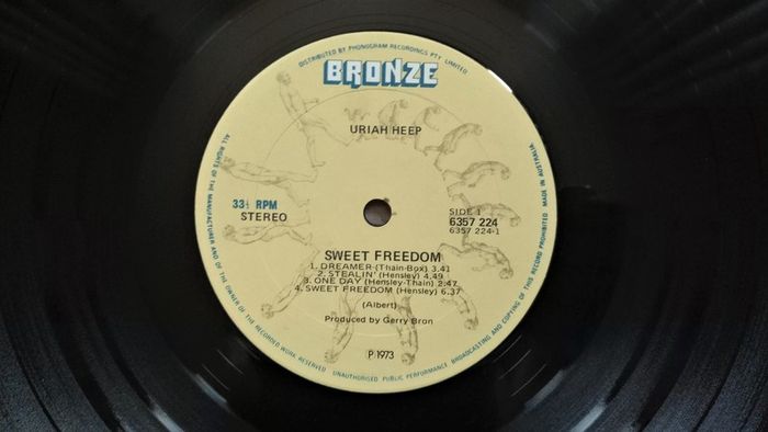 1st.Press.Uriah Heep Sweet Freedom Lp Australian press P-73, Bronze. Excellent
