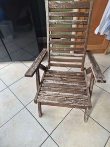 free, 2 foldable garden chairs