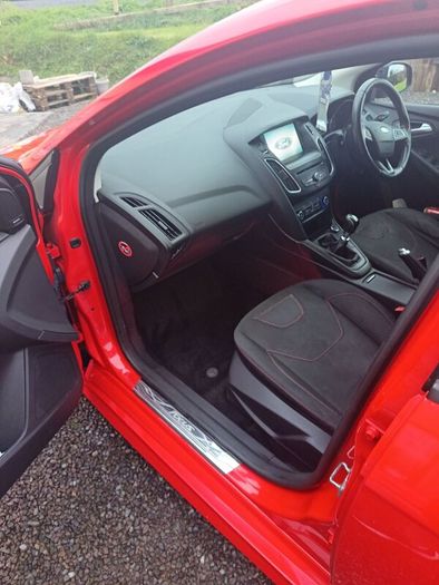 Engine seized..Ford Focus 2016 red edition