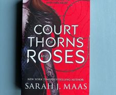 A Court of Thorns and Roses Rare Original Cover - Sarah J Maas Paperback Fiction