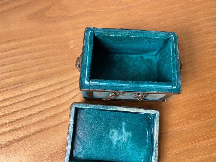 Vintage Chinese Stone Agate? Box with Ornamental Lion Head Dragon Phoenix Butterfly