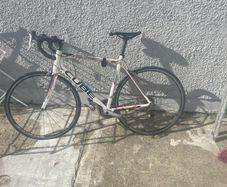 Cube racing bike