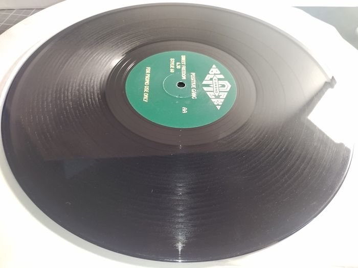 Positive Gang - Sweet Freedom - PWL Records DJ Promo COPY! OLYMPIC Ballroom - Early 90s Organ HOUSE!