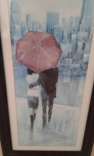Long Framed Print of "Couple in New York" by Ruane Manning