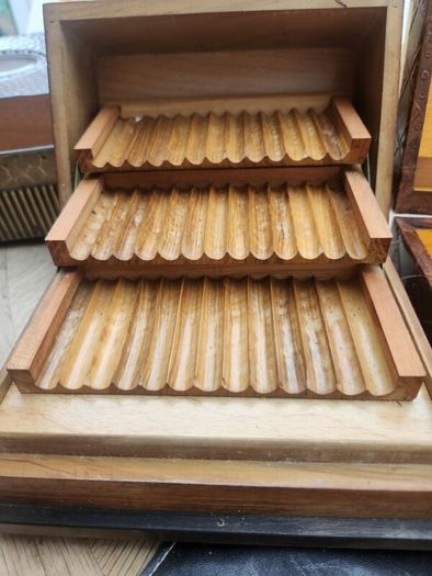 Cigar /cigarette boxes
