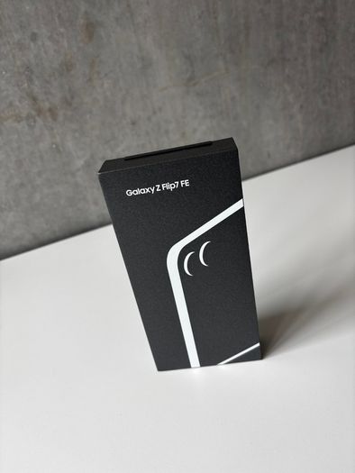 Samsung Galaxy Z Flip 7 FE (NEW)