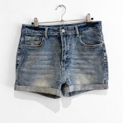 Pre Owned High-Waisted Mid-Wash Denim Shorts