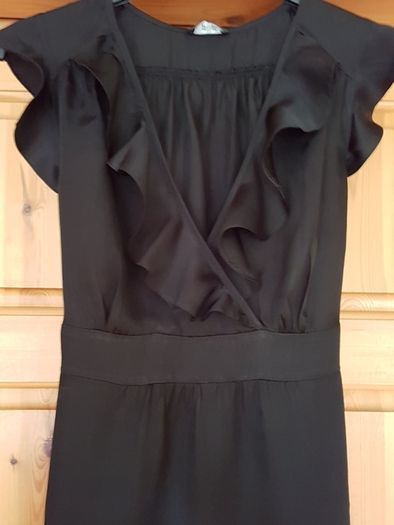 BNWT Size 8 Black Dress