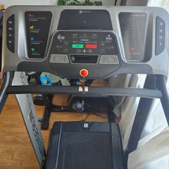 Domyos Intense Run Treadmill - PRO35H (22km/h - 15% Incline)