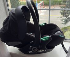 Miniuno Recliniie i-Size R129 Car Seat Black
