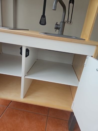 Toy Kitchen