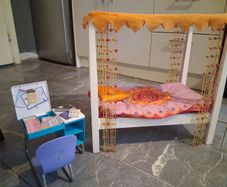 American Girl Julie's Bed 18" doll fits Our Generation And American Girl School-Desk