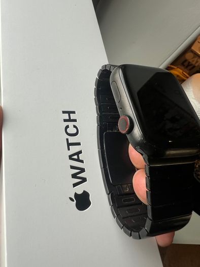 Apple Watch Series 7 edition
