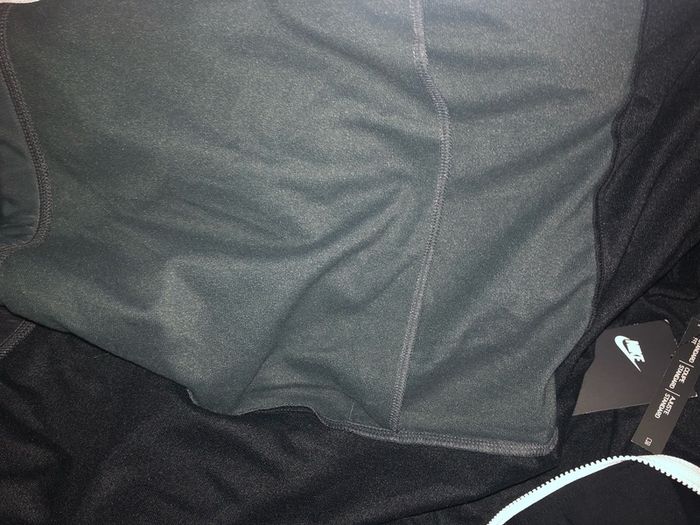 Nike top tracksuit size Large brand new with tag