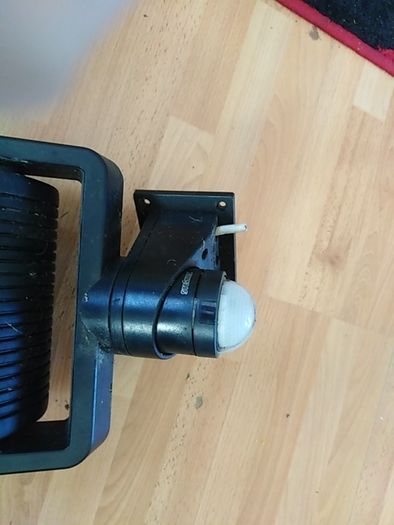 Security lights with sensor