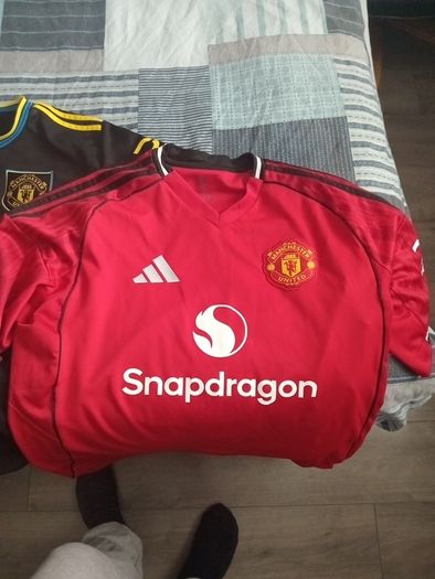 man utd jersey
