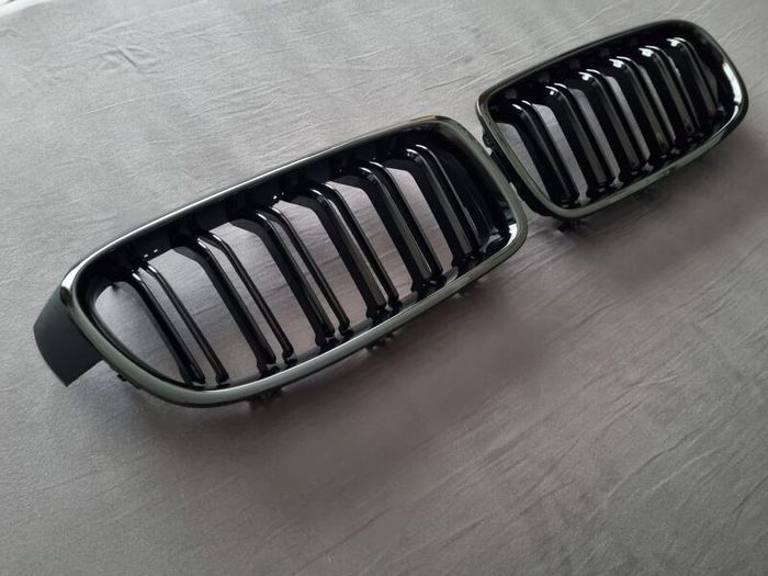 BMW 3 Series F30 F31 Gloss Black Kidney Grilles Brand New