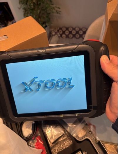 XTOOL D8W D8S Bluetooth Car Diagnostics , mileage correction Tool Automotive Scanner  ECU Coding Bi-directional 42+ Resets CANFD DOIP FCA Topology