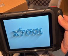 New professional XTOOL D8W topology mapping Car Bluetooth Diagnostic Tools Automotive OBD2 Scanner ECU Coding Key Programming 42+ Resets Active Test CAN FD FCA