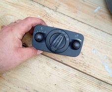 Smax headlight control