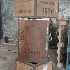 Tea chest