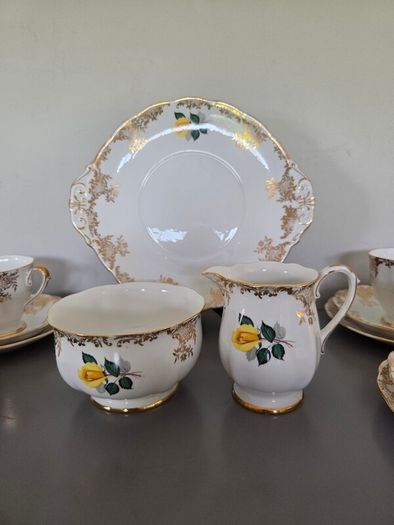 21 piece Tea Set