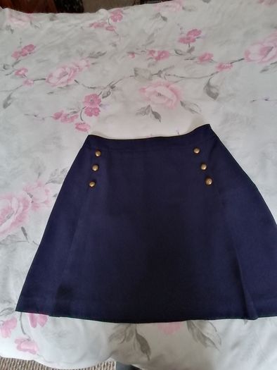 Brand new Skirt navy size 12