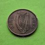 Ireland 1949 year Bronze Half Penny. Image 2