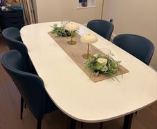 dining table and 4 chairs