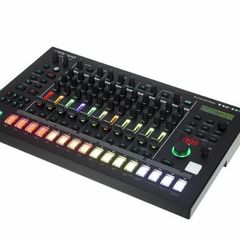 Roland TR8s