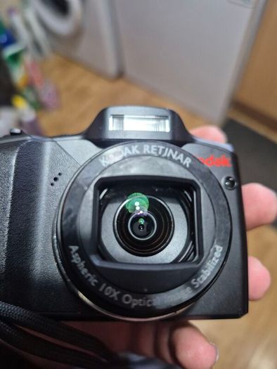 Kodak EasyShare Z915