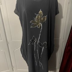 Oversized grey floral italian midi dress would fit sizes UK20-24 EU48-52 relaxed fit Postage included