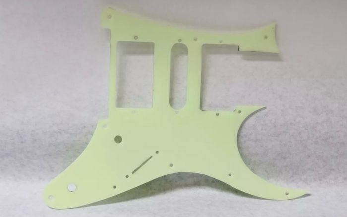 Pickguard Ibanez RG 550 HSH Glow in the Dark