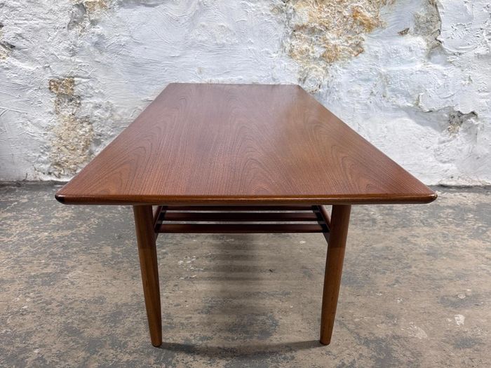 Mid Century Modern G Plan Long John Occasional Table, Model 3554