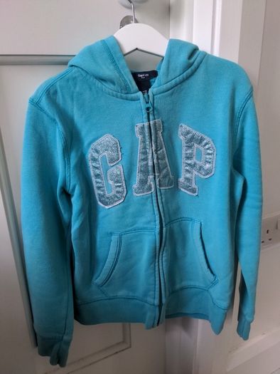 GAP hoodie