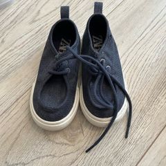Toddler boy shoes - size 23