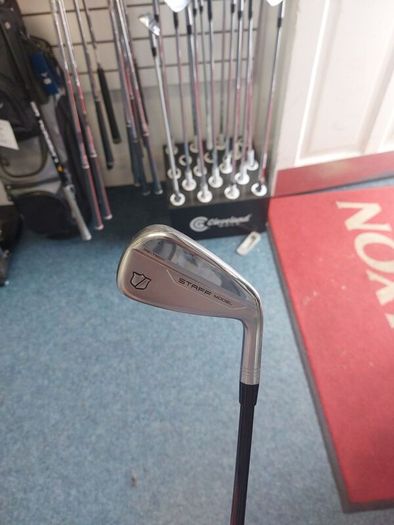 Wilson Staff Drivinb Iron