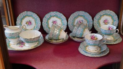 Royal Albert Enchantment Bone China Tea Set (21 Pieces / Service for 6)
