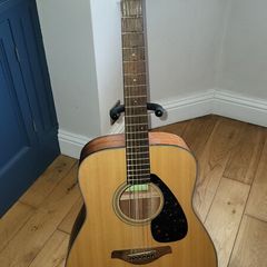 Guitar Yamaha FG800M
