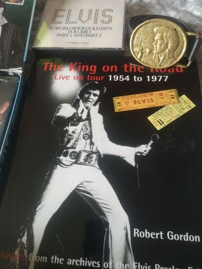 Various Elvis Memorabilia Items