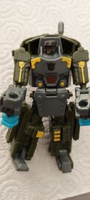 Transformer / toy / combiner