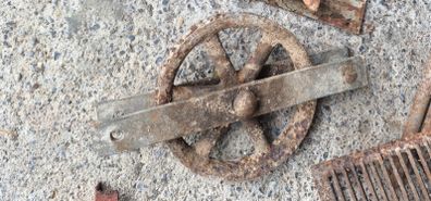 Antique pully
