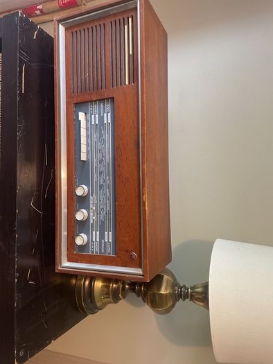 Antique radio for sale.  Collector may  be interested. Needs to be rewired