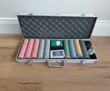 Poker Chip Set Heavy Clay Composite (400+ Chips) Aluminium Case