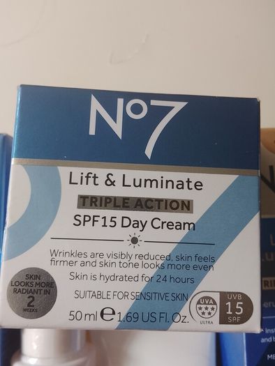 no 7 lift and luminate serum,day cream,serum foundation and radiance cleanser and toner