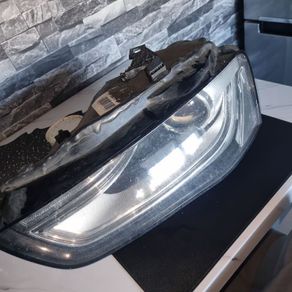 Audi A4 B8.5 Facelift model Passenger headlight