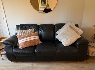 Black Leather 3-Seater & 2-Seater Sofa Set
